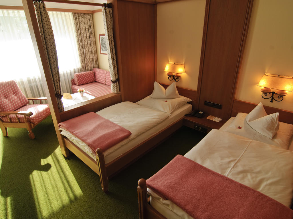 Steinbach-Hotel Ruhpolding Rom bilde